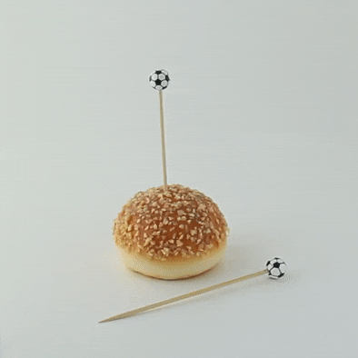Stecchino in bambù con decorazione football americano (FOR50)  H120mm