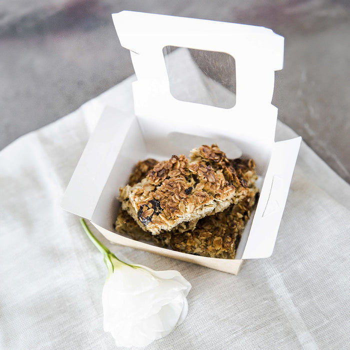 Scatola per insalata in cartone kraft con doppia finestra in PLA - 1100 ml - 15,2 cm x 13,5 cm x 6,5 cm - 50 pezzi