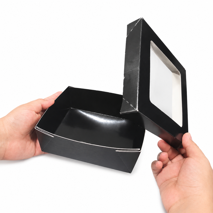 Scatola "Kray" in cartone nero con coperchio a finestra, per cottura in forno - 950 ml - 15,5 cm x 15,5 cm x 5 cm - 25 pezzi